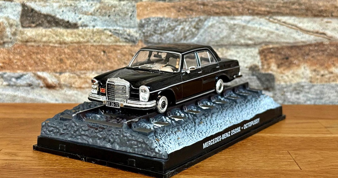 Mercedes Benz 250SE, 007 James Bond Collection Car, Vintage