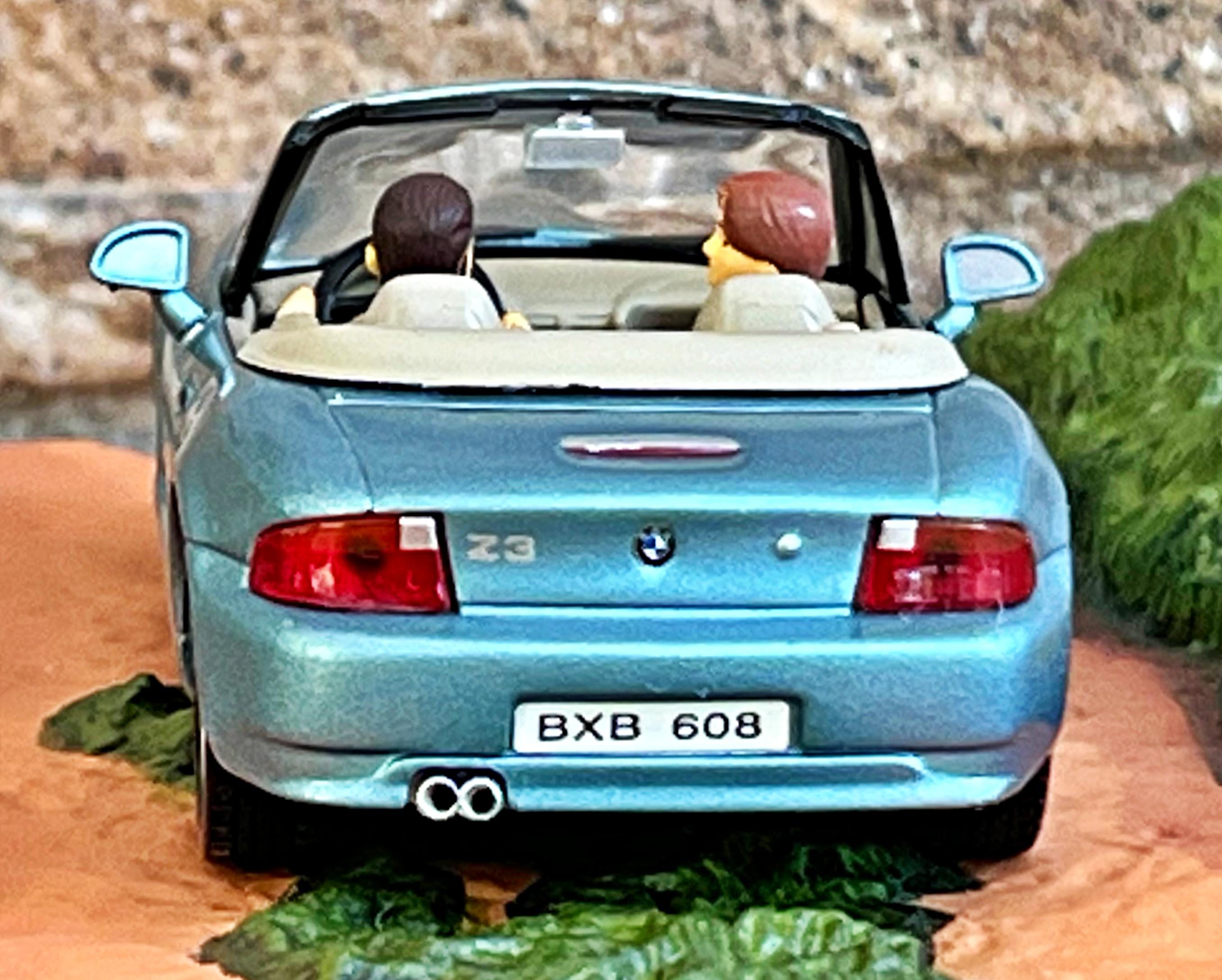 BMW Z3, 007 James Bond Collection Car, Vintage Diecast Car, Scale