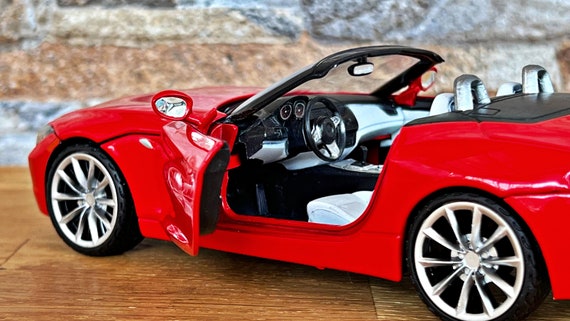 1/24 BMW Z4 ロードスター レッド Roadster 2010 MM製 1/24 BMW Z4 ロードスター レッド Roadster 2010 MM製 - メルカリ