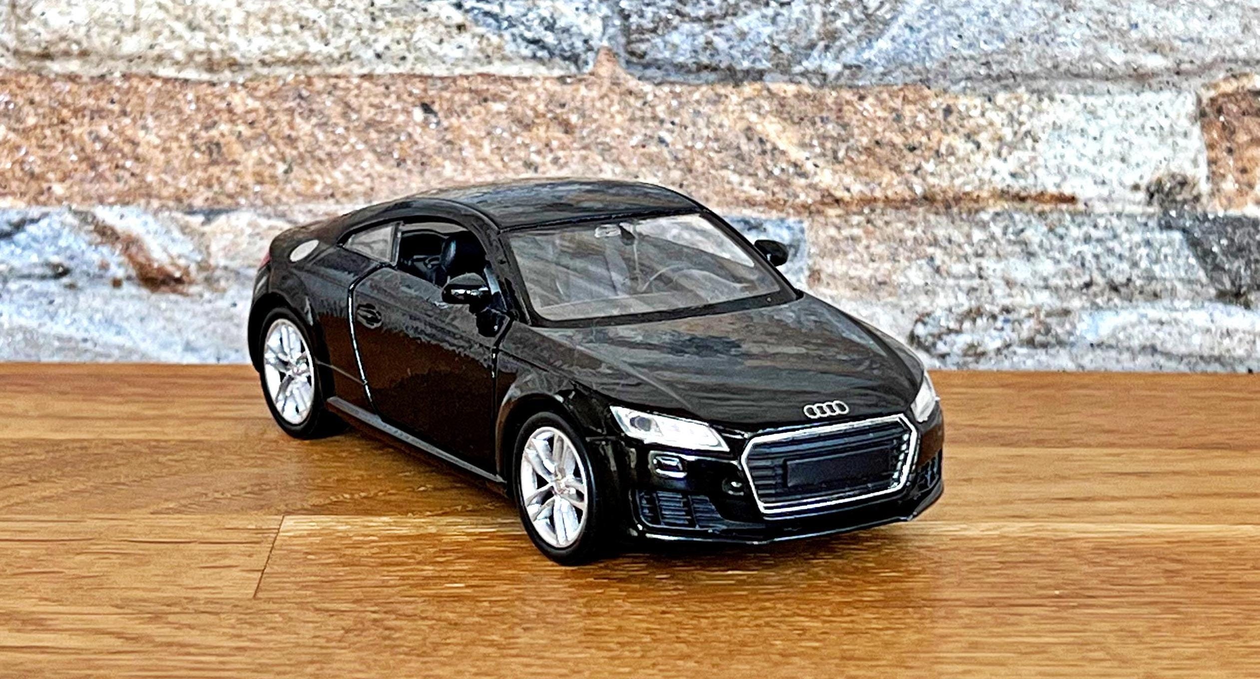 Audi TT Coupe , Model Car, Diecast Car, Scale 1/36, 1/36 Diecast