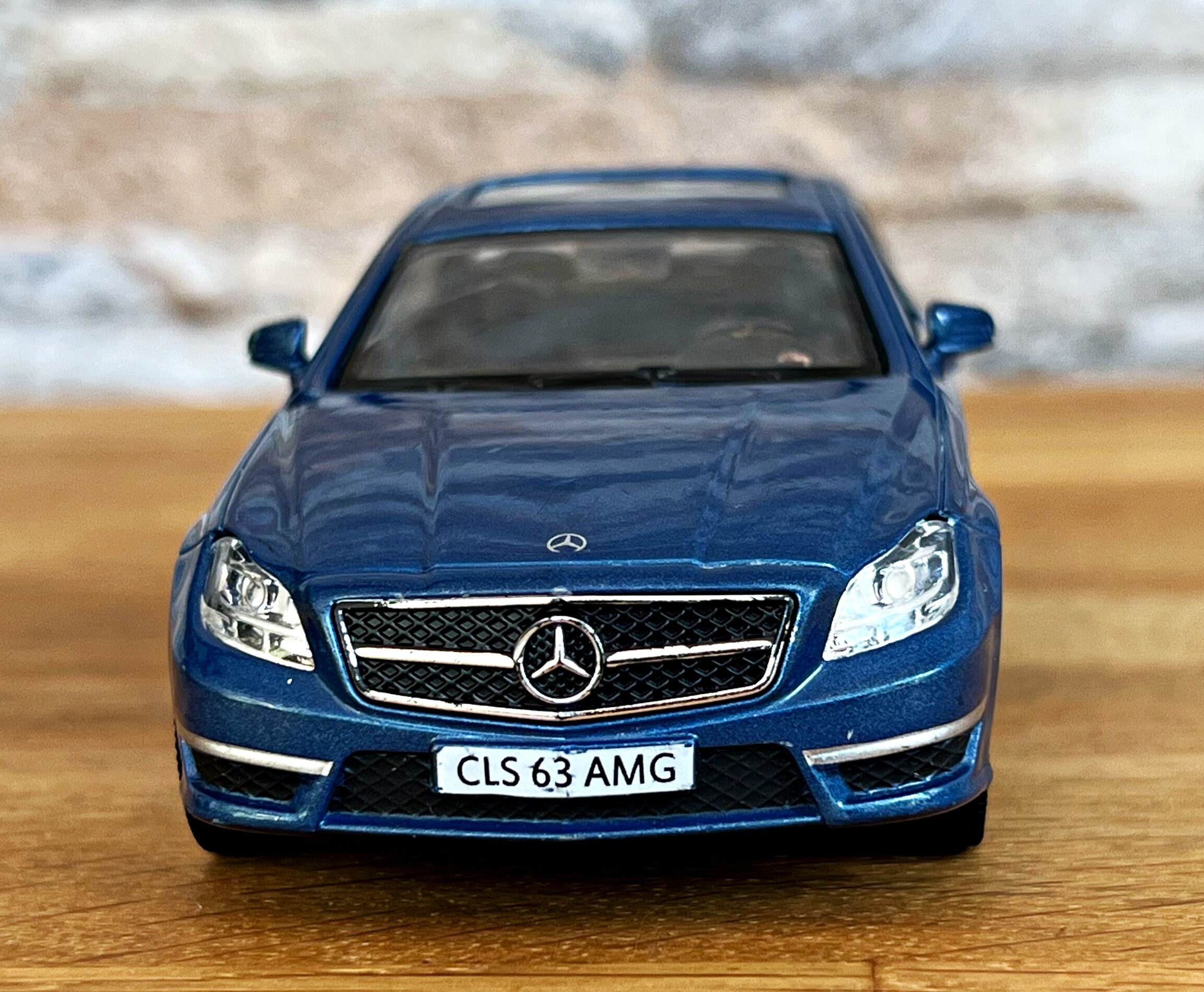メルセデスベンツ CLS 63 AMG | モデルカー | ダイキャストカー | 1/34