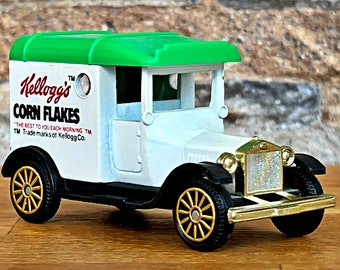 Ford Model T Van Vintage Diecast Truck Model Metal Truck Old