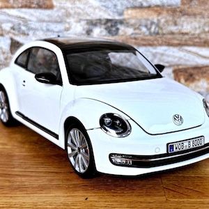 Volkswagen the Beetle | 1/18 Scale Model Car | Diecast Model Car 1