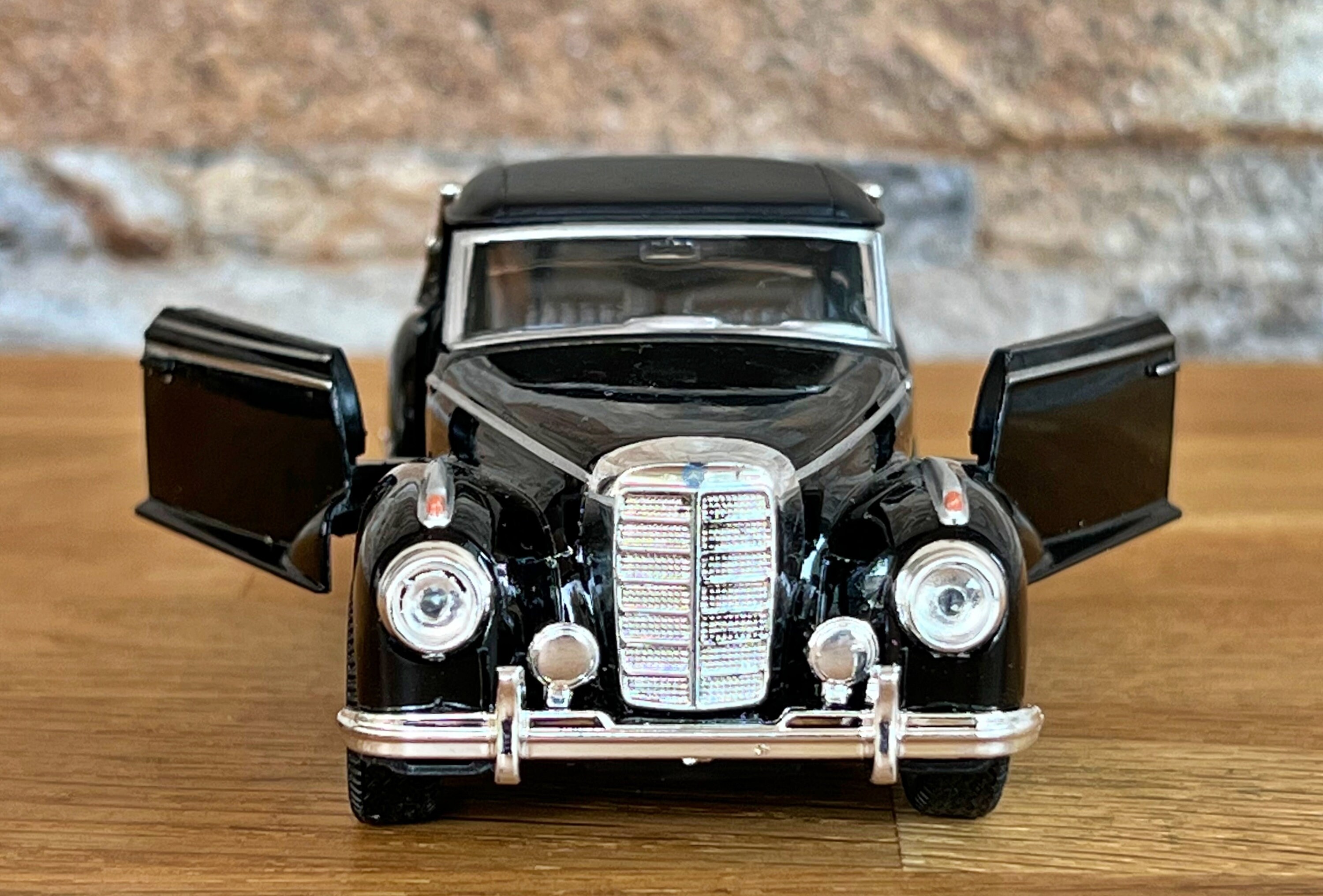 Mercedes Benz 300S 1955 | 1/36 Scale Diecast Car | Old Car Model