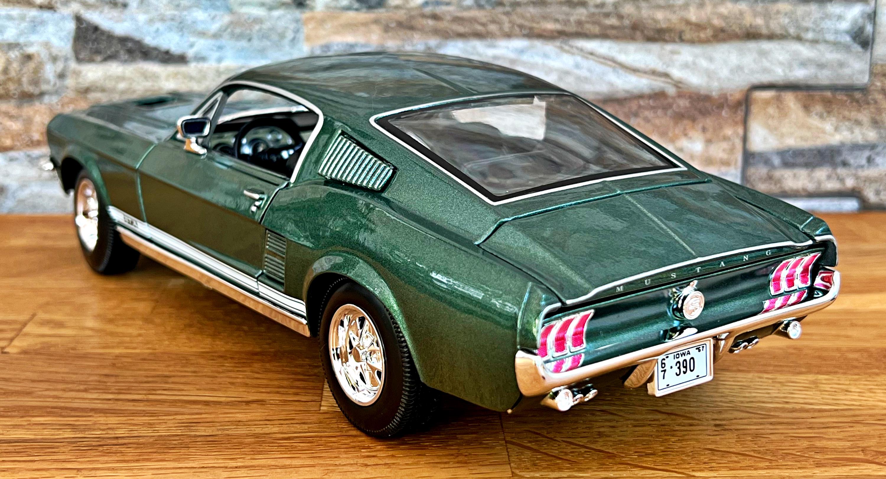 Ford Mustang GTA Fastback 1967, Vintage Model Car, Diecast Car, 1