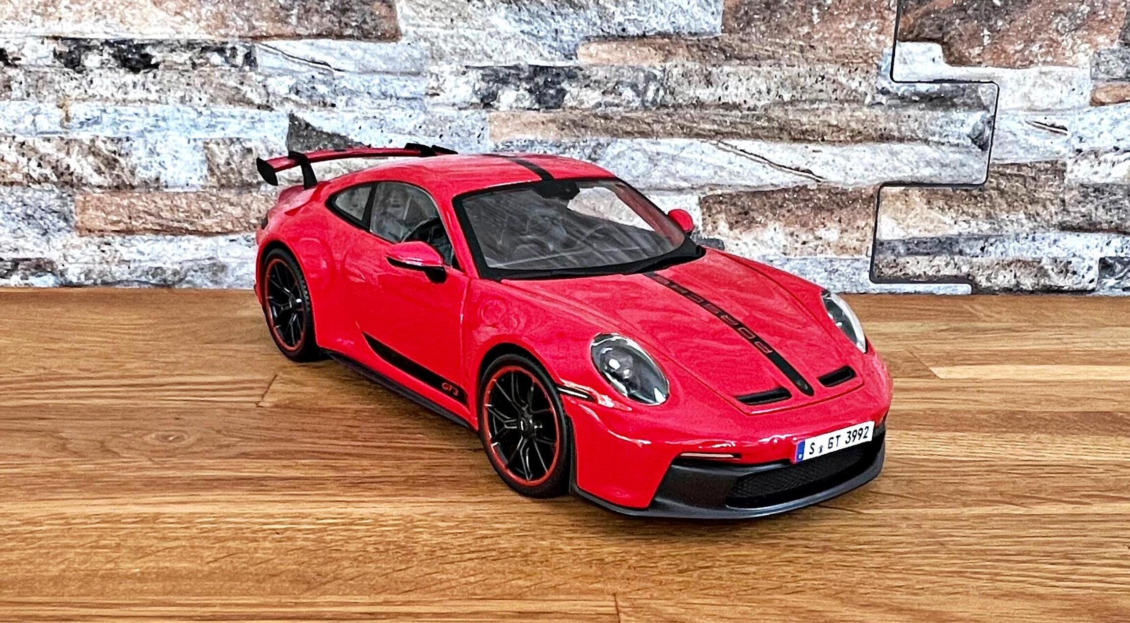 ポルシェ 911 GT3 | ダイキャストモデルカー | 1/18スケールモデルカー 