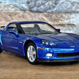 Chevrolet Corvette C6 Z06 2007 | Voiture miniature 1/36 | Modèle réduit de voiture à l'échelle 1/36 | modèle réduit de voiture en métal | Article de collection moulé sous pression