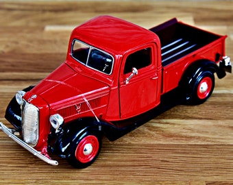 フォード ピックアップ 1937 | モデルカー | ダイキャスト トラック