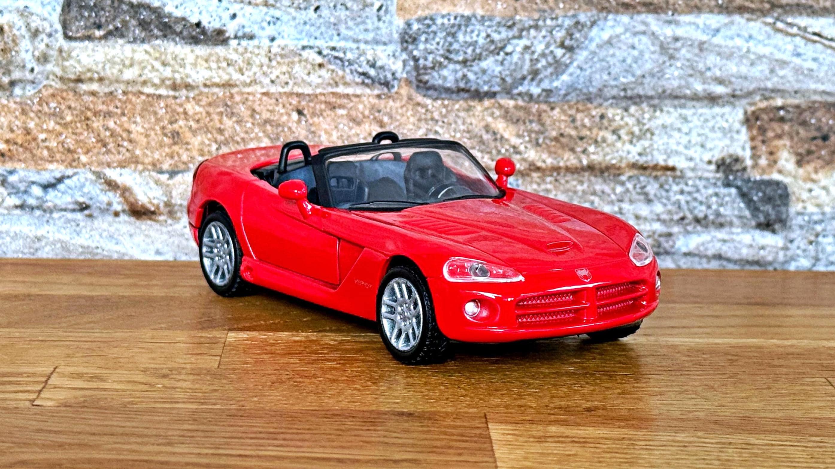 Dodge Viper SRT-10 2003 | 1/32 Scale Model Car | Diecast Car Model