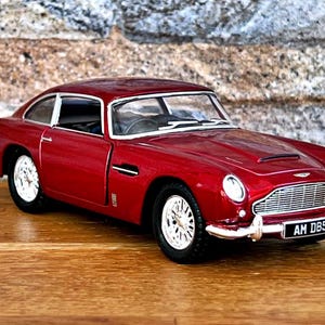 Aston Martin DB5 1963, Coche a escala, Coche en miniatura, Coche a escala 1/38, Coche a escala vintage, Modelo de coche, Coche coleccionable en miniatura, Aston Martin