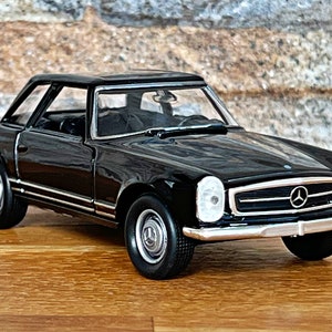Mercedes Benz 230SL 1963 | Vintege model car | 1/36 diecast car | 1/36 scale model car | car model |  Collection item | Mercedes 230SL