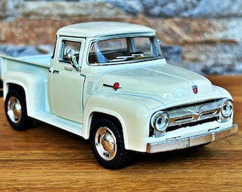 Ford F-100 Pickup 1956, Model Car, Scale 1/38 Model Truck