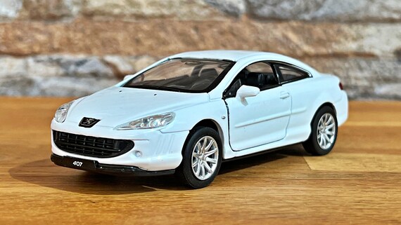 Peugeot 407 Coupe | Model Car | Diecast Car | 1/36 Scale Model Car