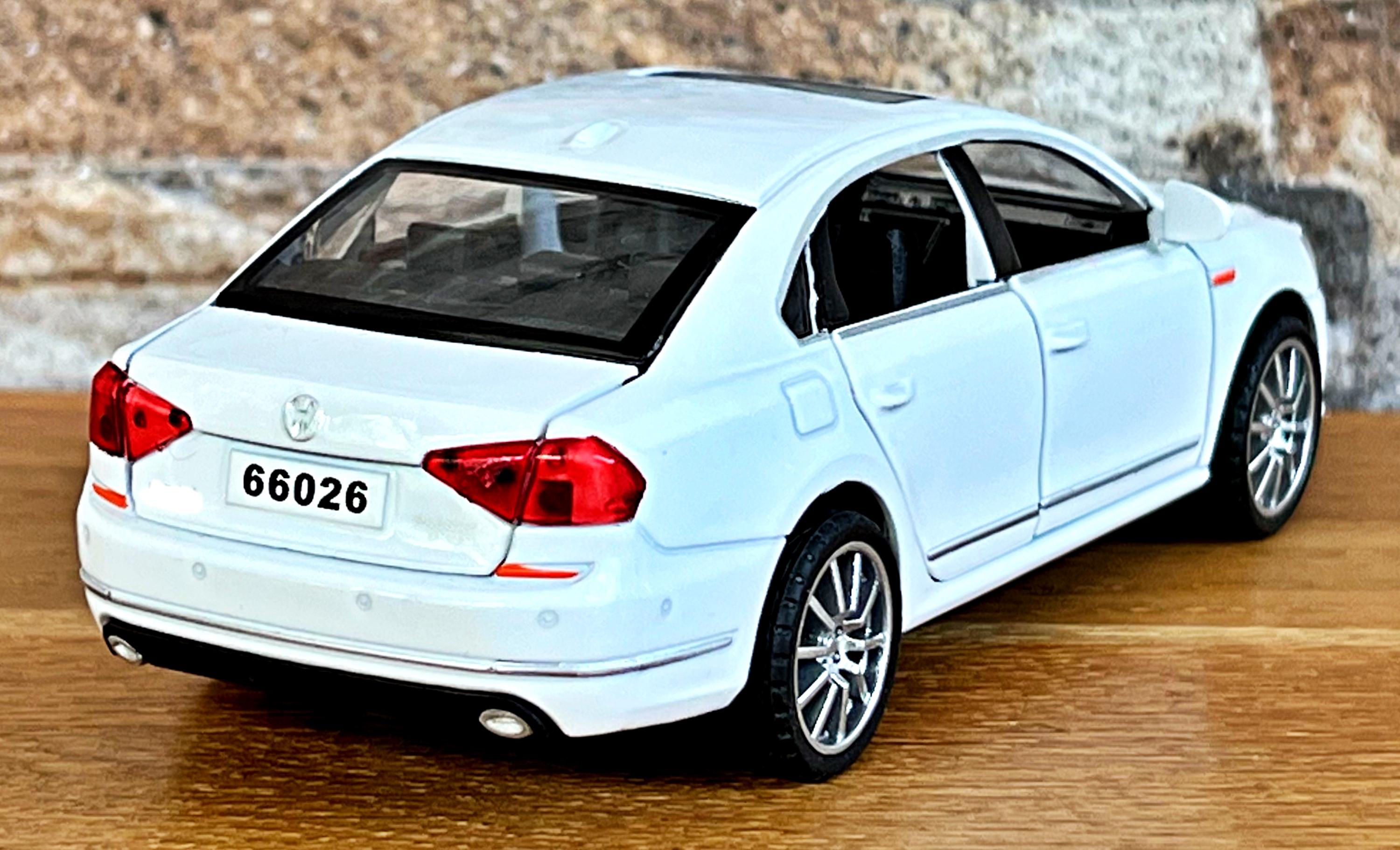 Volkswagen Passat 330 TSI | Model Car | Diecast Car | 1/32 Scale