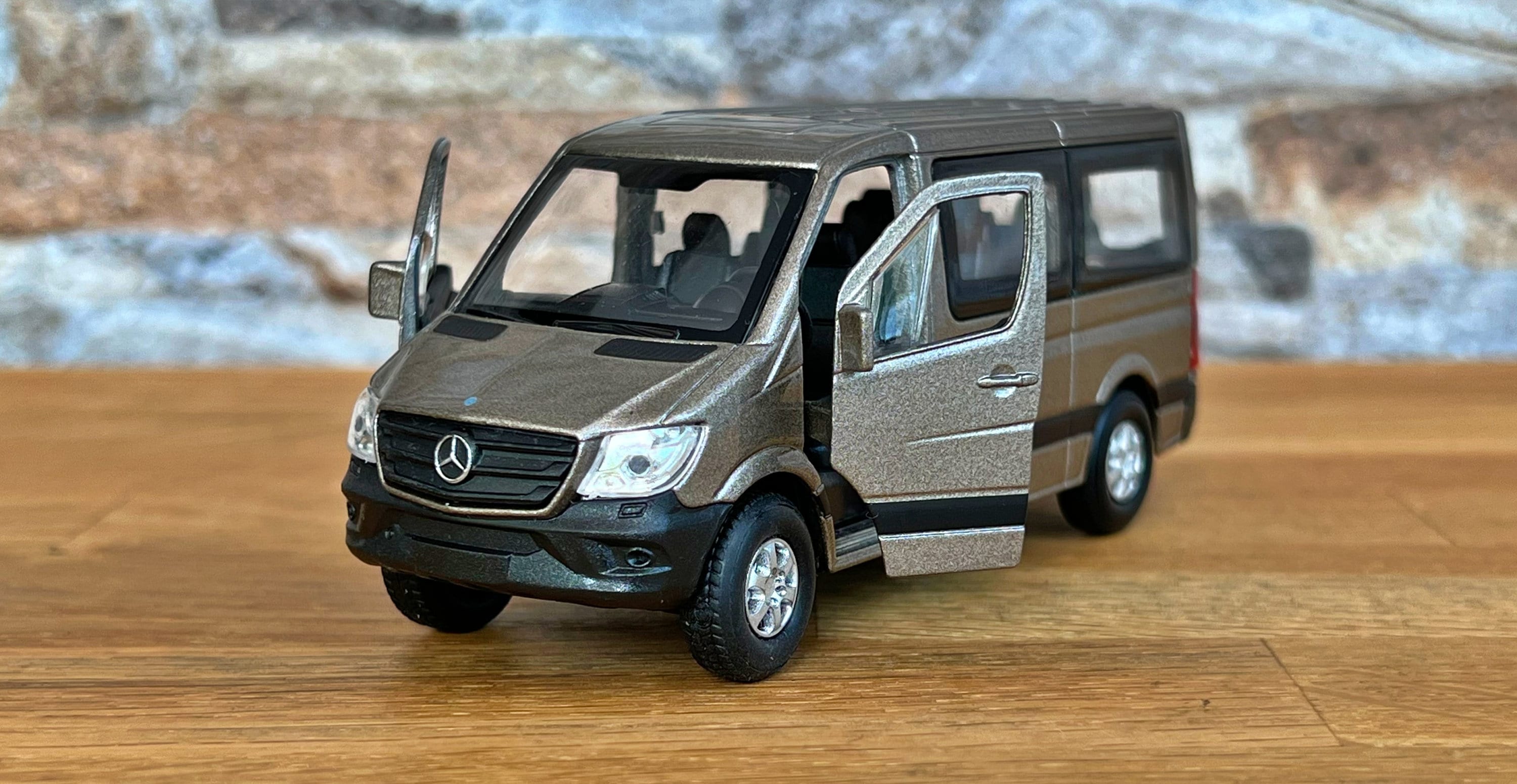 MERCEDES L309D PUBLICITAIRE MICHELIN 1/43 BOITE - Boutique Loisir et