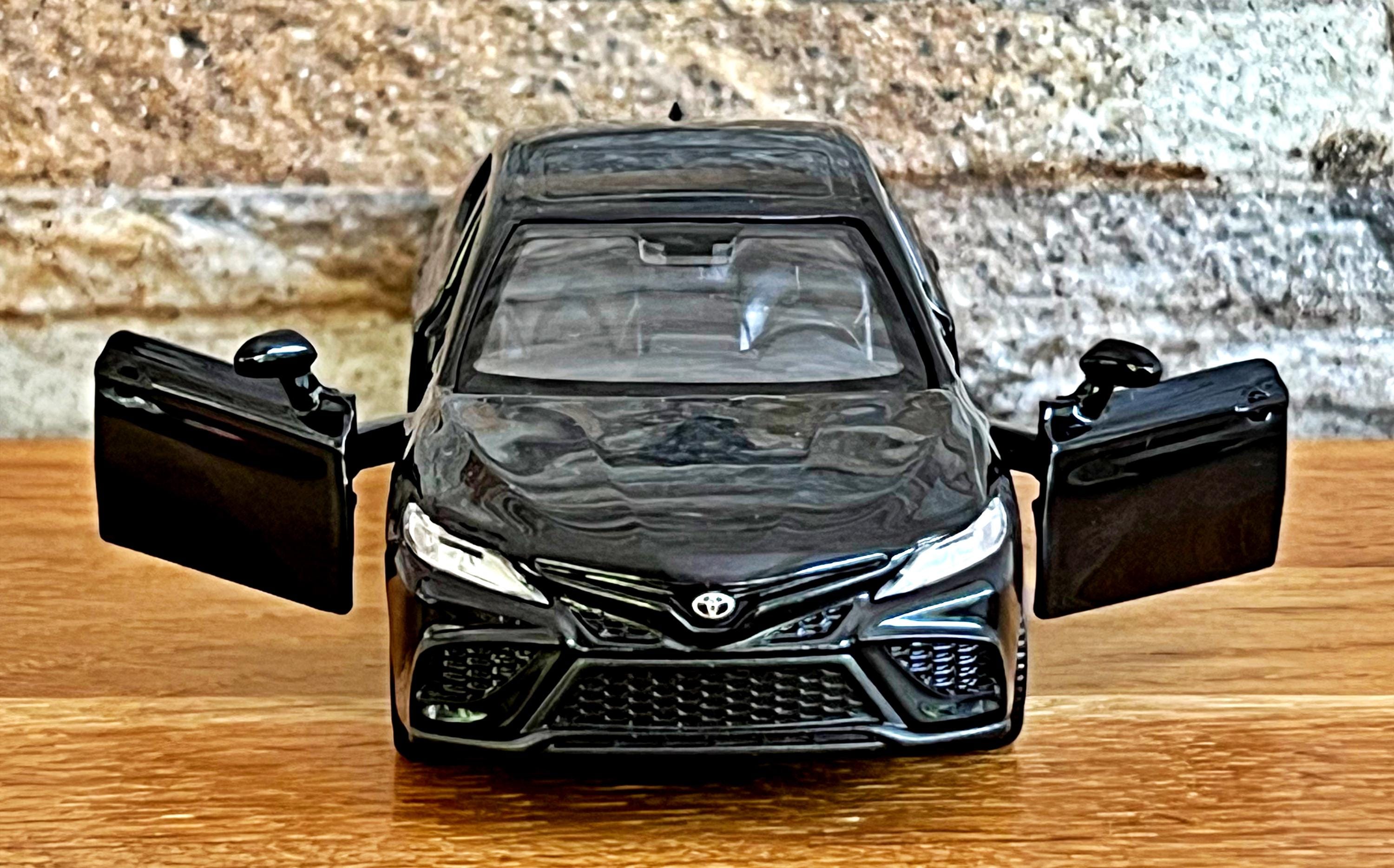 Toyota Camry | 1/36 Scale Model Car | Diecast Car Model | Die Cast