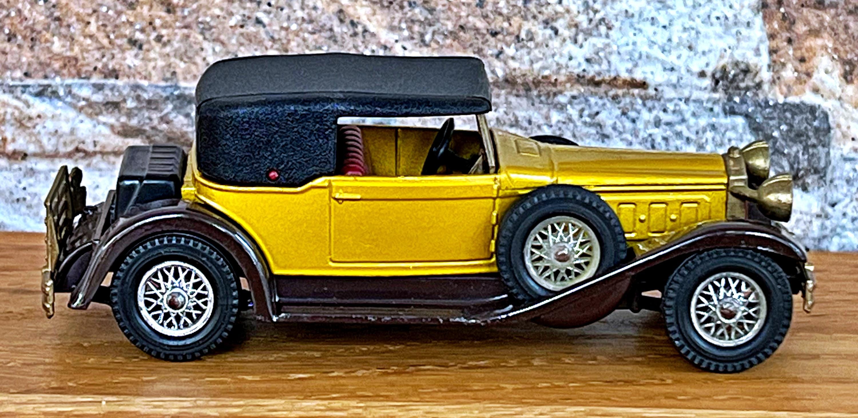 1930 Packard Victoria , Vintage Diecast Car, 1/46 Scale Model Car