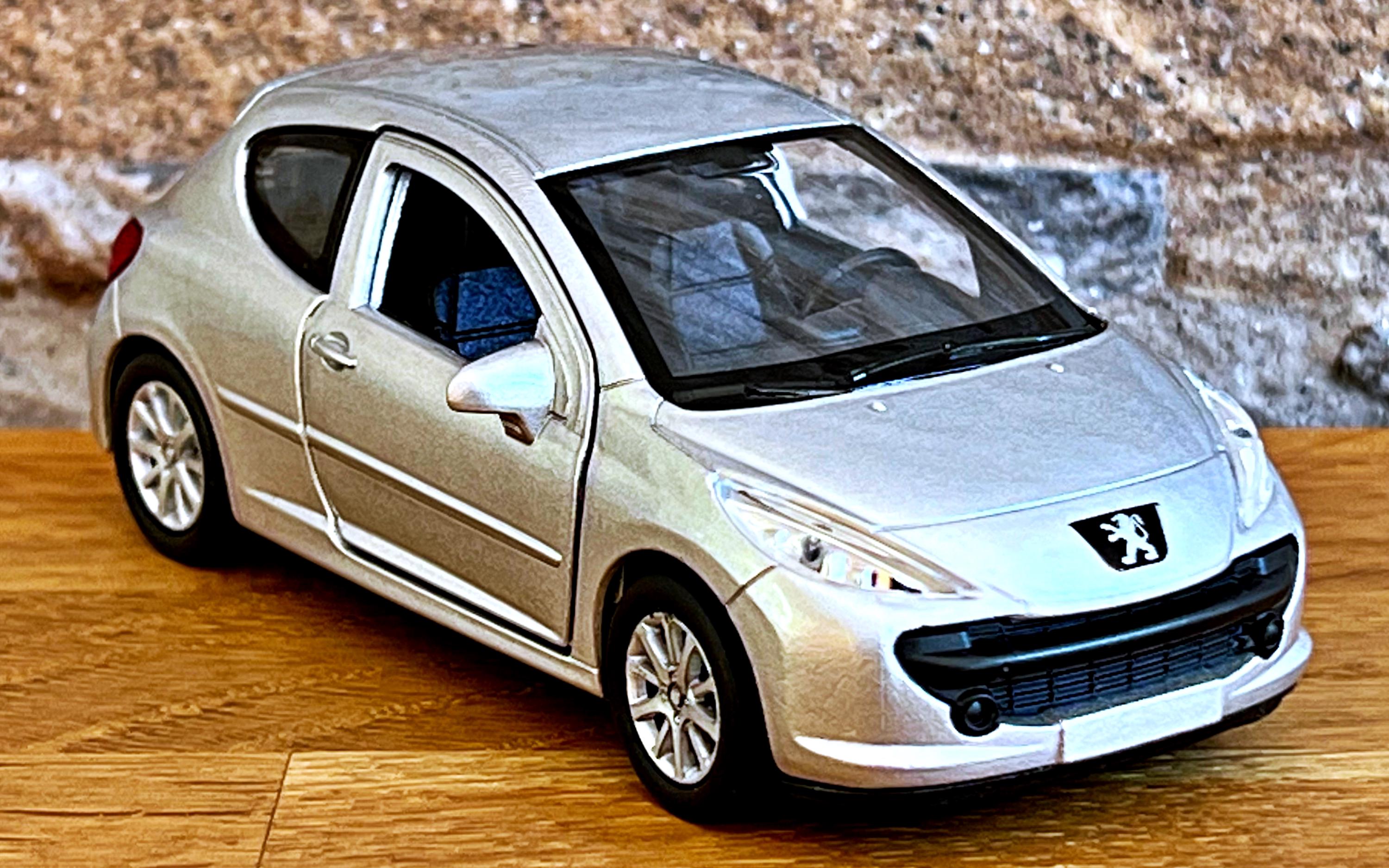 Peugeot 207 | 1/36 Scale Model Car | Diecast Car Model | Die Cast