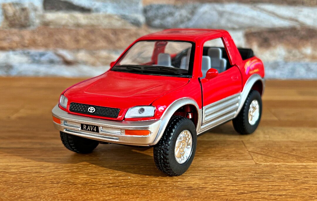 Toyota RAV4 Cabriolet | 1/32 Scale Model Car | Diecast Car | Die