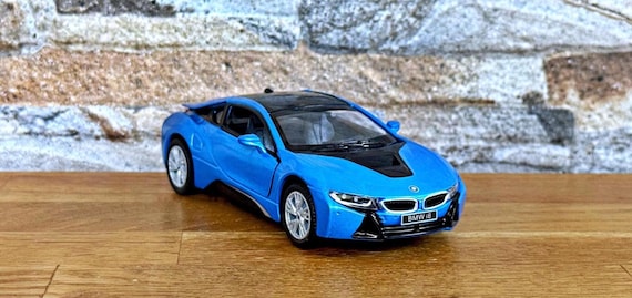  i8 Roadster 2018 限定版ミニカー BMW i8 ミニカー i8 Roadster 2018 限定版ミニカー 2018 BMW i8