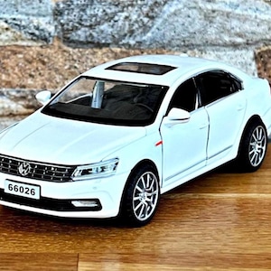 Volkswagen Passat 330 TSI | Model car | Diecast car | 1/32 scale model car | car model | Die cast car | collectible car | VW Passat Diecast