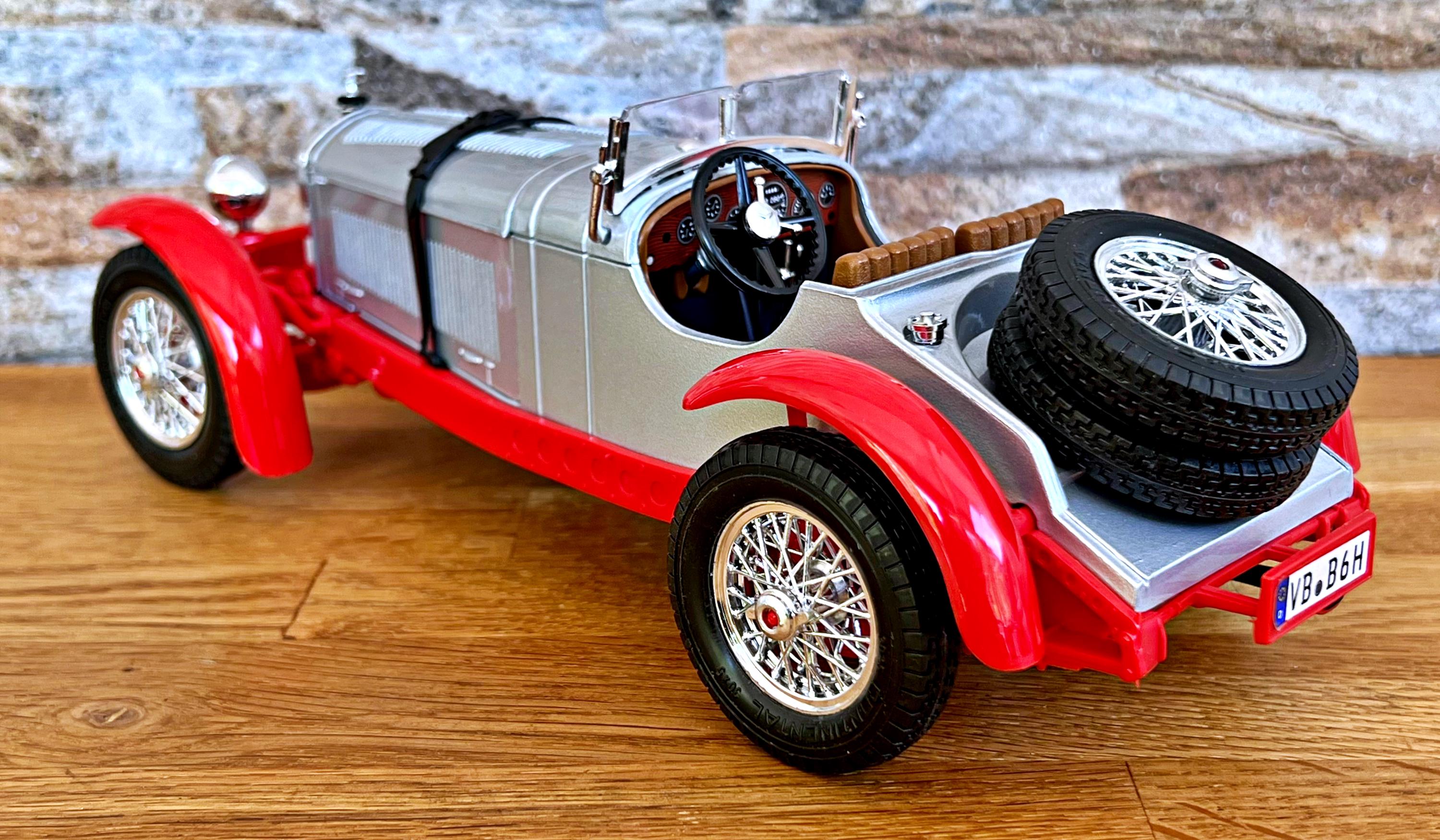 メルセデスベンツ SSKL 1931 | ヴィンテージモデルカー | 1/18スケール