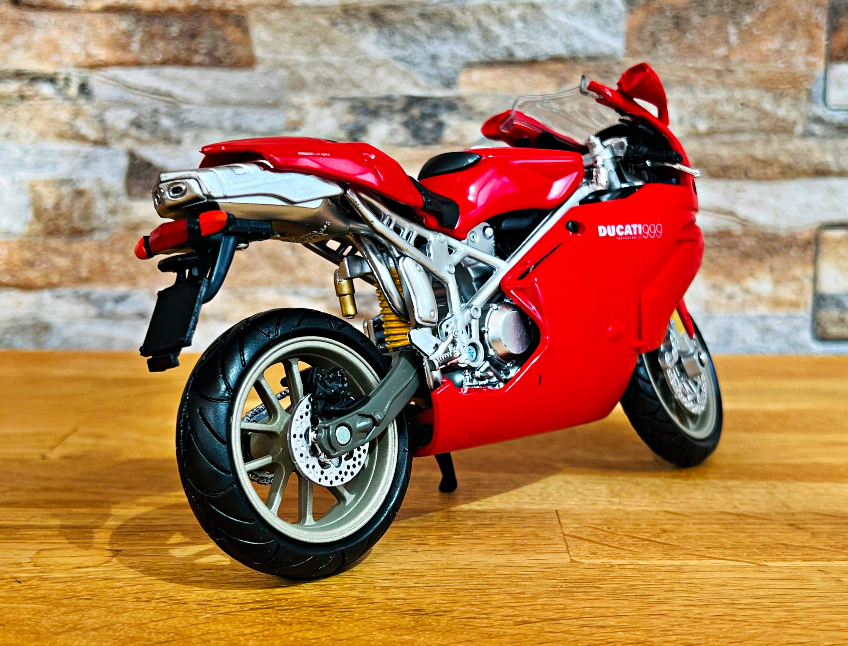 ドゥカティ 999、スケール 1/12 モデルバイク、ダイキャストバイク、1