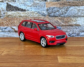VOLVO XC90 1/43スケールモデル レッド Amazon | ミニカー 1/43 ボルボ VOLVO XC90 レッド ディーラー正規品
