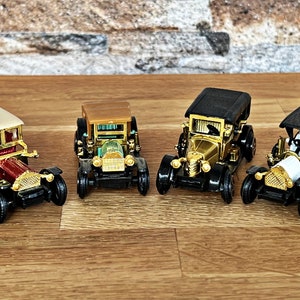 Set of Vintage Car Miniatures, Model Car, Set of 6 Vintage diecast car, Vintage diecast car collection, Collection item, 1900&#39;s