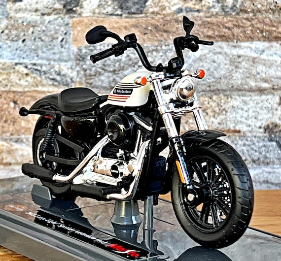 Harley Davidson 2018 Forty Eight Special, Model Motorcycle, 1/18