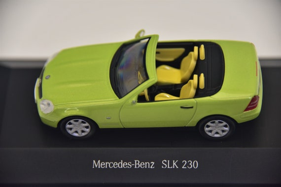 2000 Mercedes Benz SLK 230, Model Car, Diecast Car, Scale 1