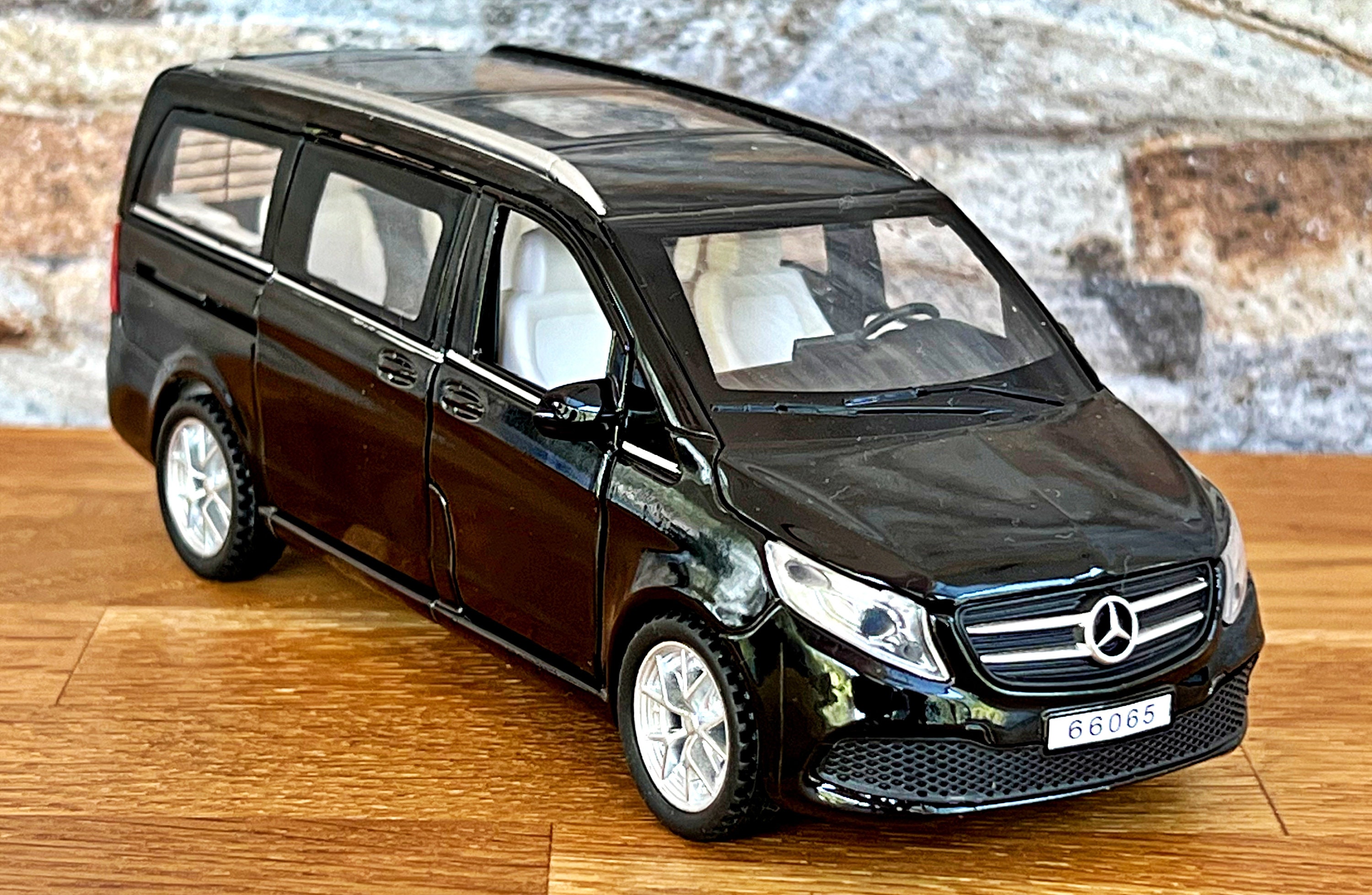 1/43 メルセデス ベンツ Vクラス Viano 2003 ブラック Mercedes Benz Vito , Model Car, Diecast Car, 1/32 Scale