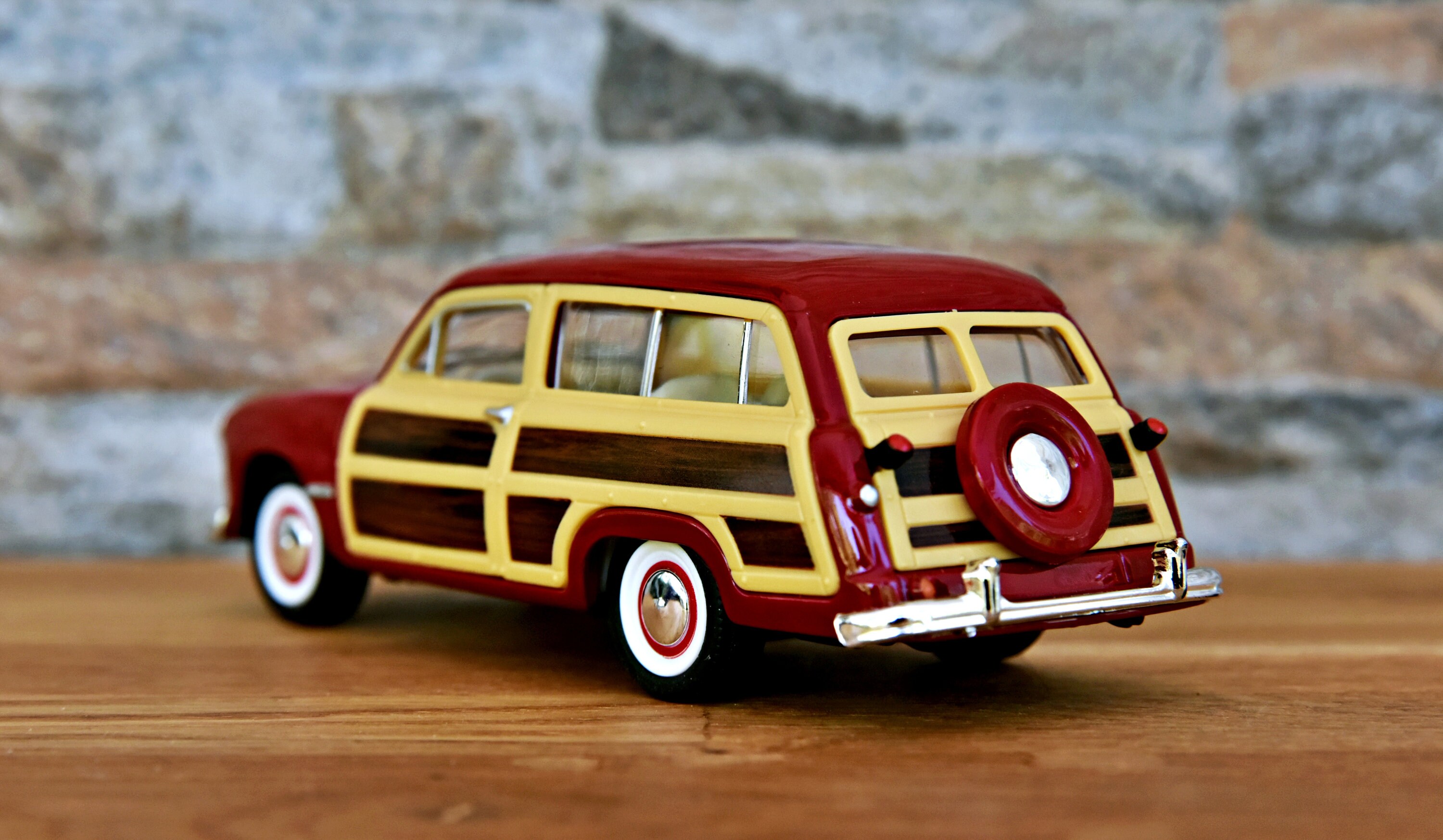 フォード ウッディ ワゴン 1949 | ヴィンテージ モデルカー | ダイ