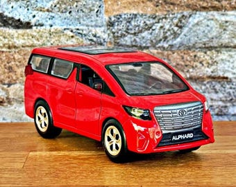 Toyota Alphard / Modellino auto in scala 1/43 / Modellino auto pressofuso / Toyota scala 1:43 / Auto da collezione pressofusa