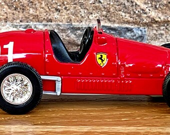 1952 Ferrari 500 F2 , Vintage Car Model, Diecast Model Car, 1:35