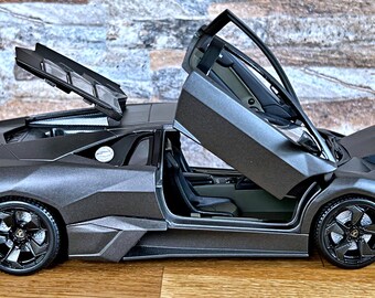 Lamborghini Reventon | Model Car | Diecast Car | 1/18 Scale Model