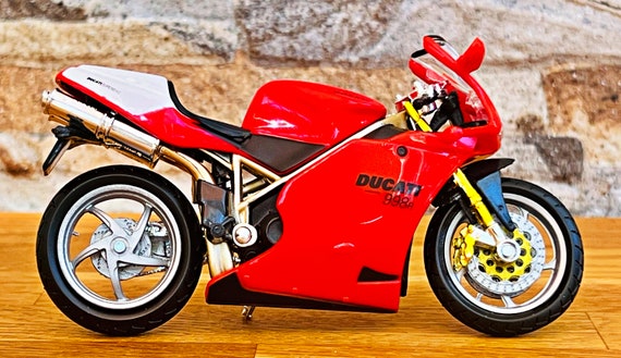 Modèle réduit : Moto Racing Ducati Echelle 1/18