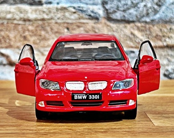 BMW 330i | Model Car | 1/36 Diecast Car | 1/36 Scale Model Car