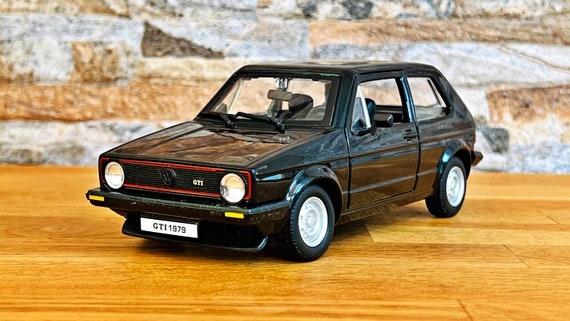 Miniature VW Volkswagen Golf Gti MK1 Black 1979 1/24 Bburago