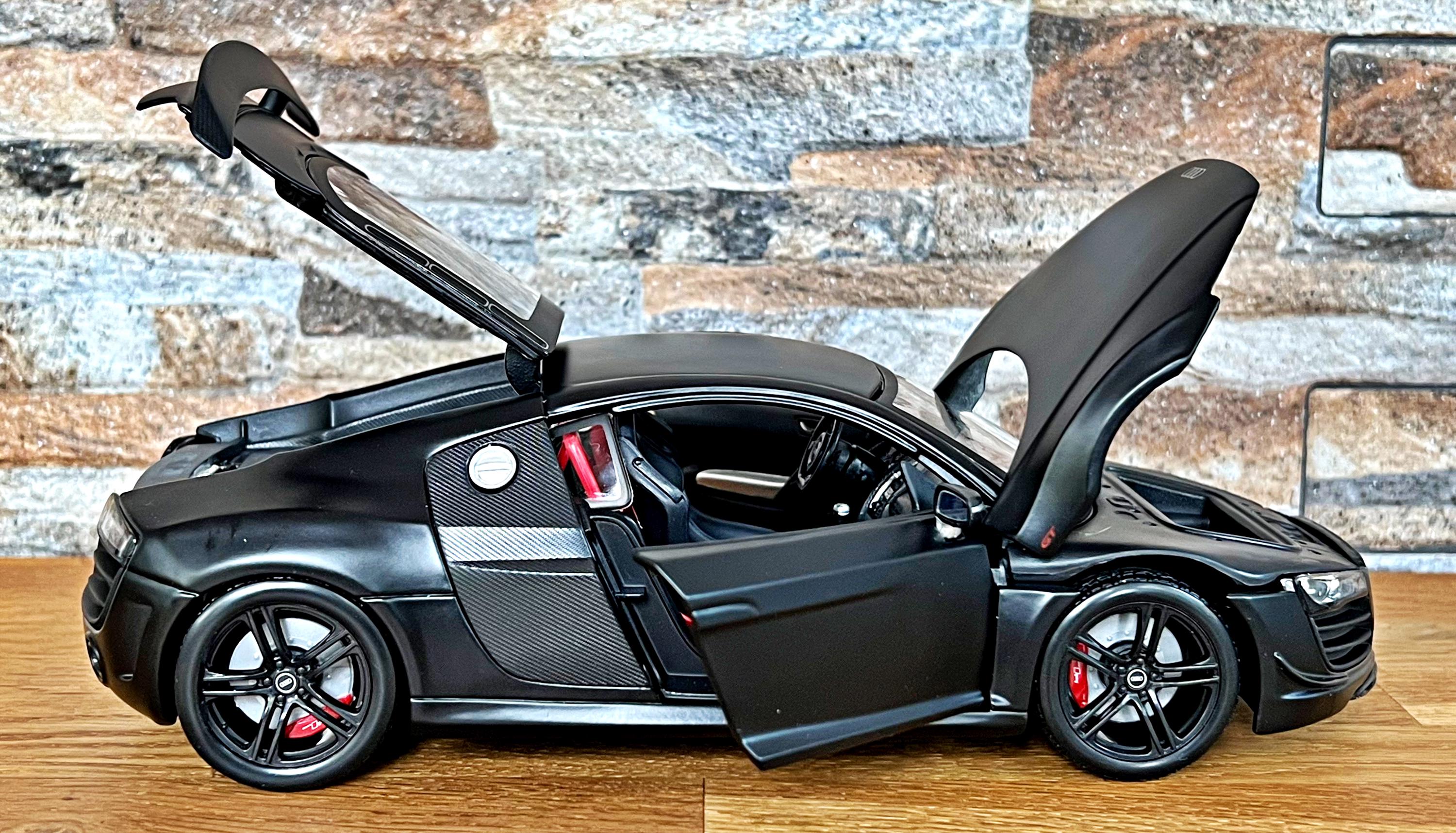 Audi R8 GT, Model Car, Diecast Car, 1/18 Scale Model Car