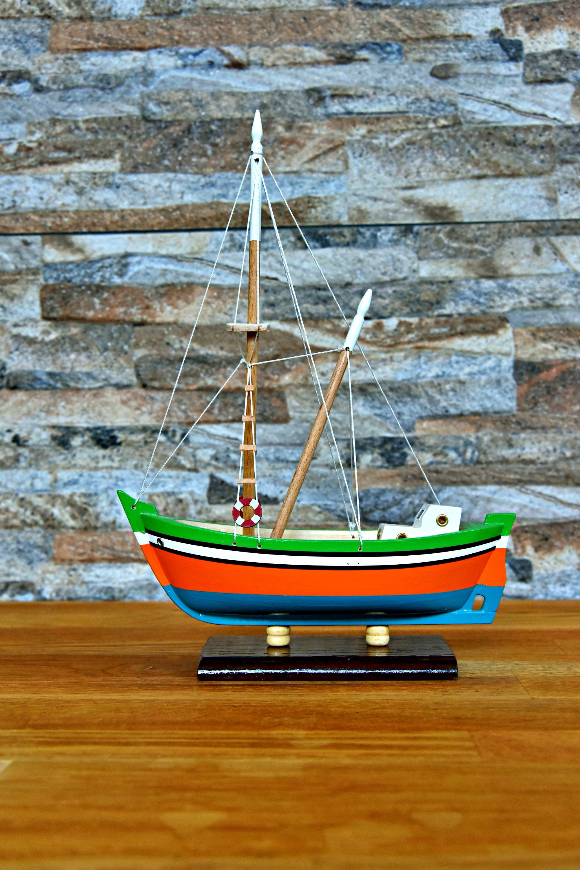 Diecast pontoon boat sale