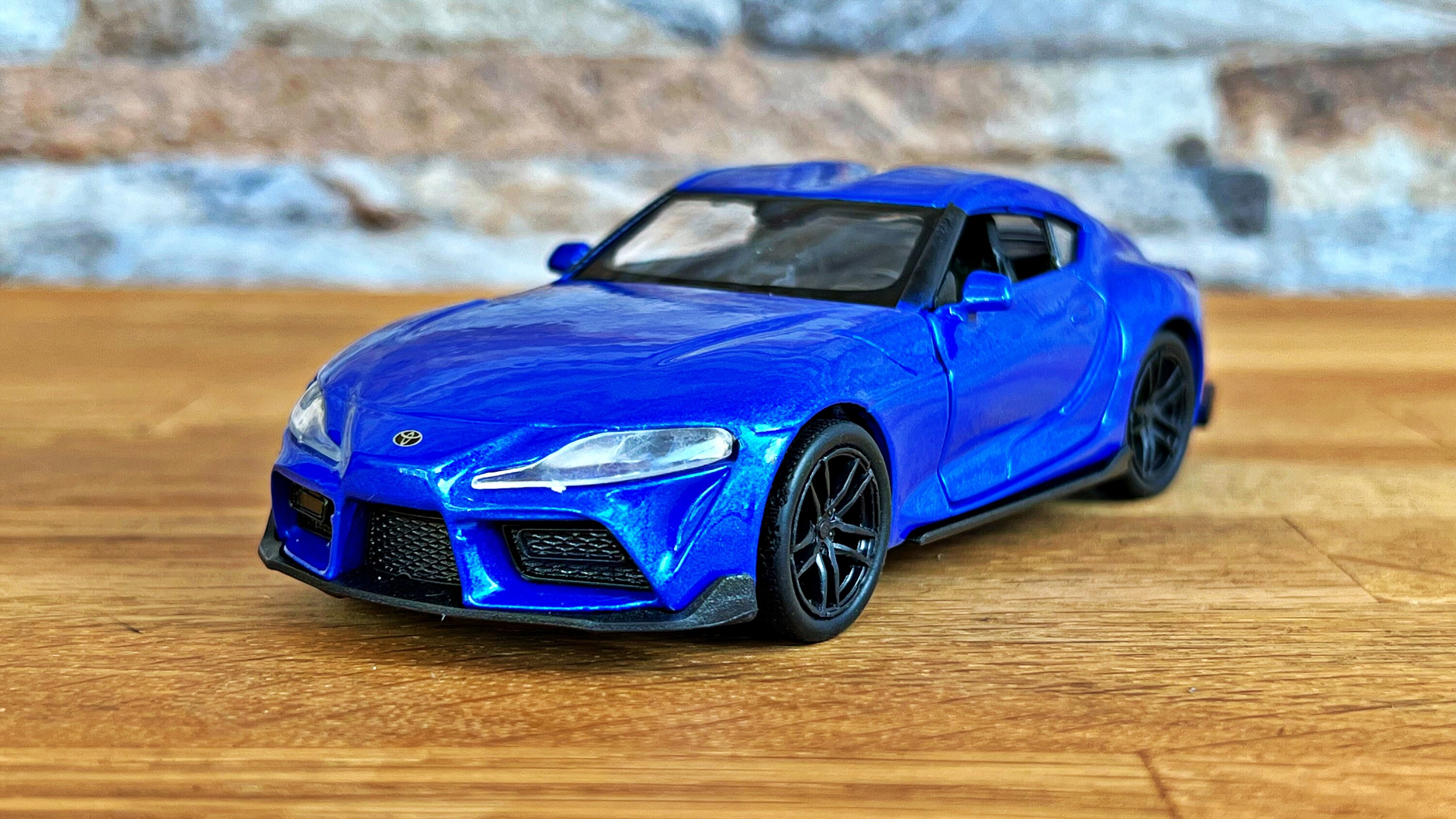 Maisto Toyota GR Supra 1:24 - Modèle Métal Gris - Édition Spéciale 2023 - Neuf