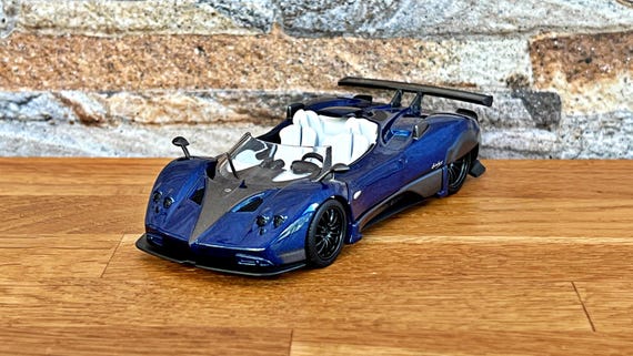Pagani Zonda HP Barchetta | 1/36 Scale Model Car | Diecast Car Pagani Zonda HP Barchetta | 1/36 Scale Model Car | Diecast Car