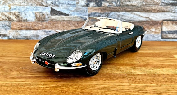 Jaguar e type diecast 1 18 discount