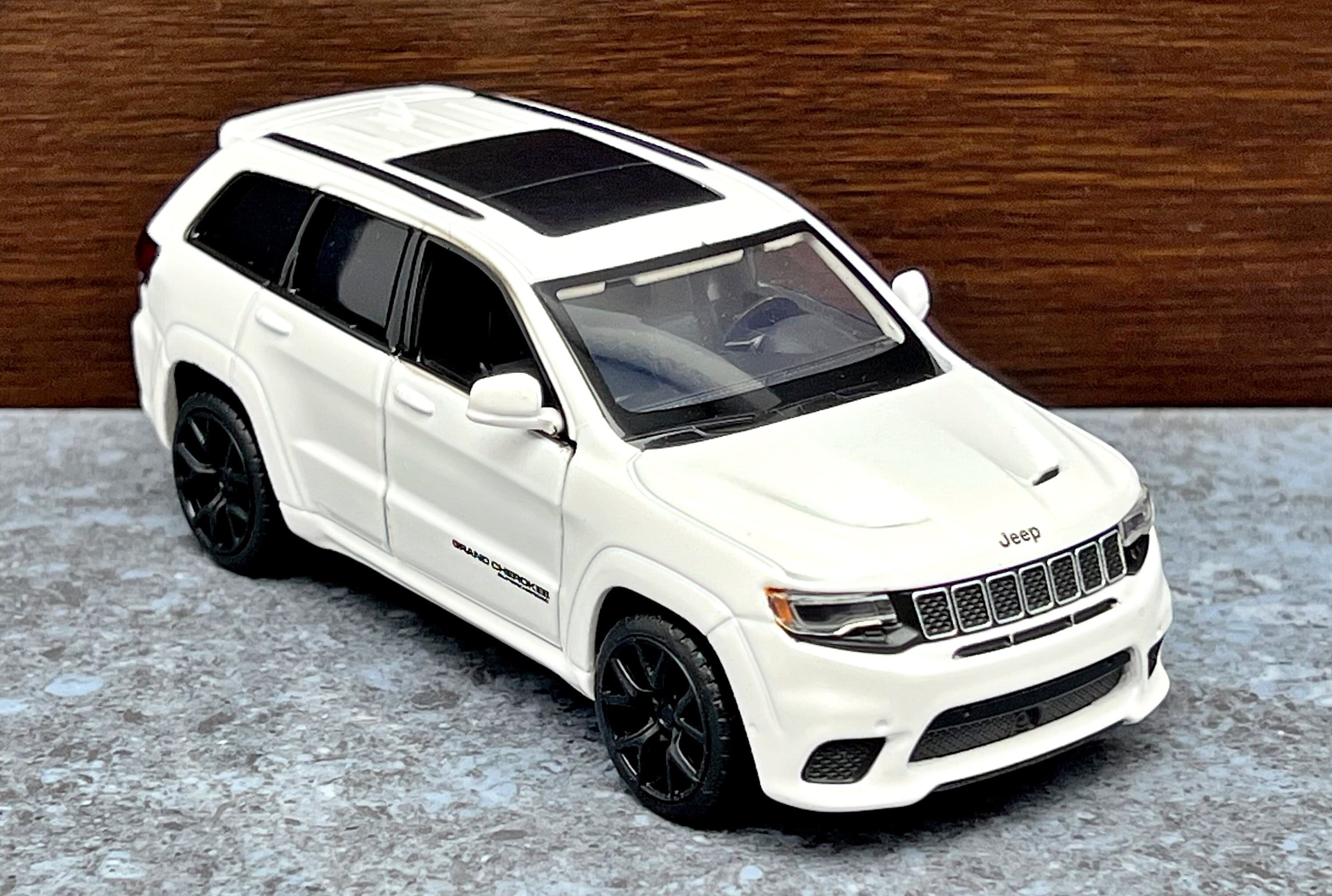 Jeep Grand Cherokee Trackhawk , Model Car, 1:36 Scale Model