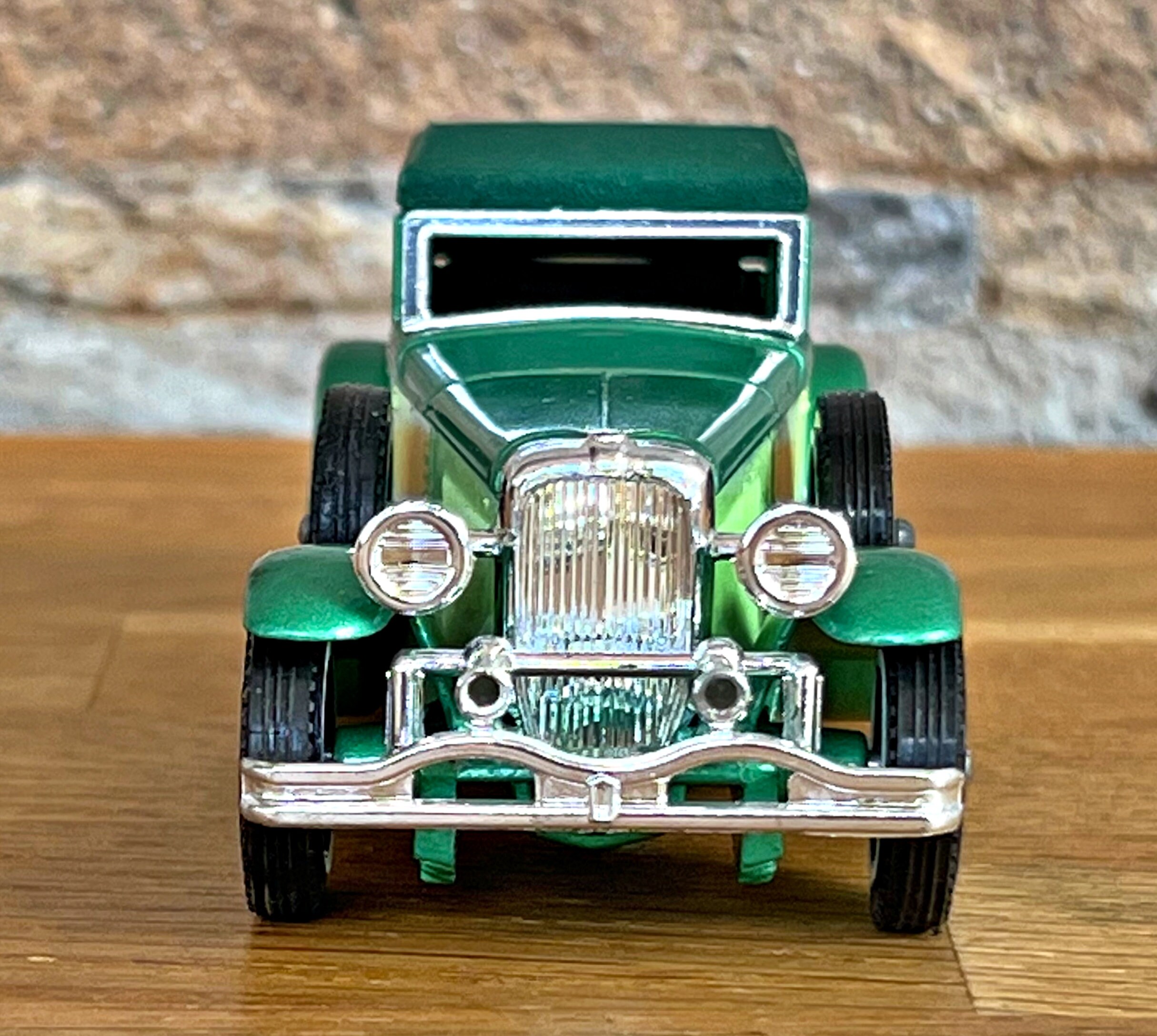 1930 DUESENBERG J Town Car, Vintage Diecast Car, 1/43 Scale Model