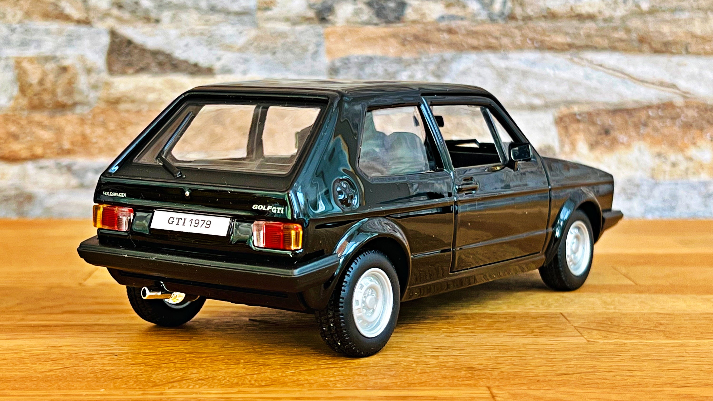 フォルクスワーゲン ゴルフ Mk1 GTİ 1979 | ヴィンテージ モデルカー