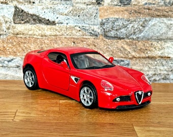 Alfa Romeo 8C , 1/32 Scale Model Car , Diecast Car Model