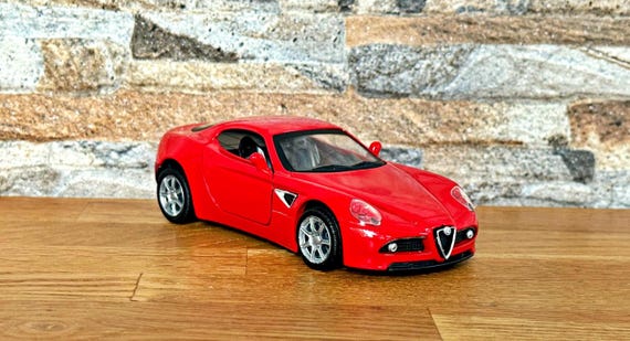 Alfa Romeo 8C , 1/32 Scale Model Car , Diecast Car Model