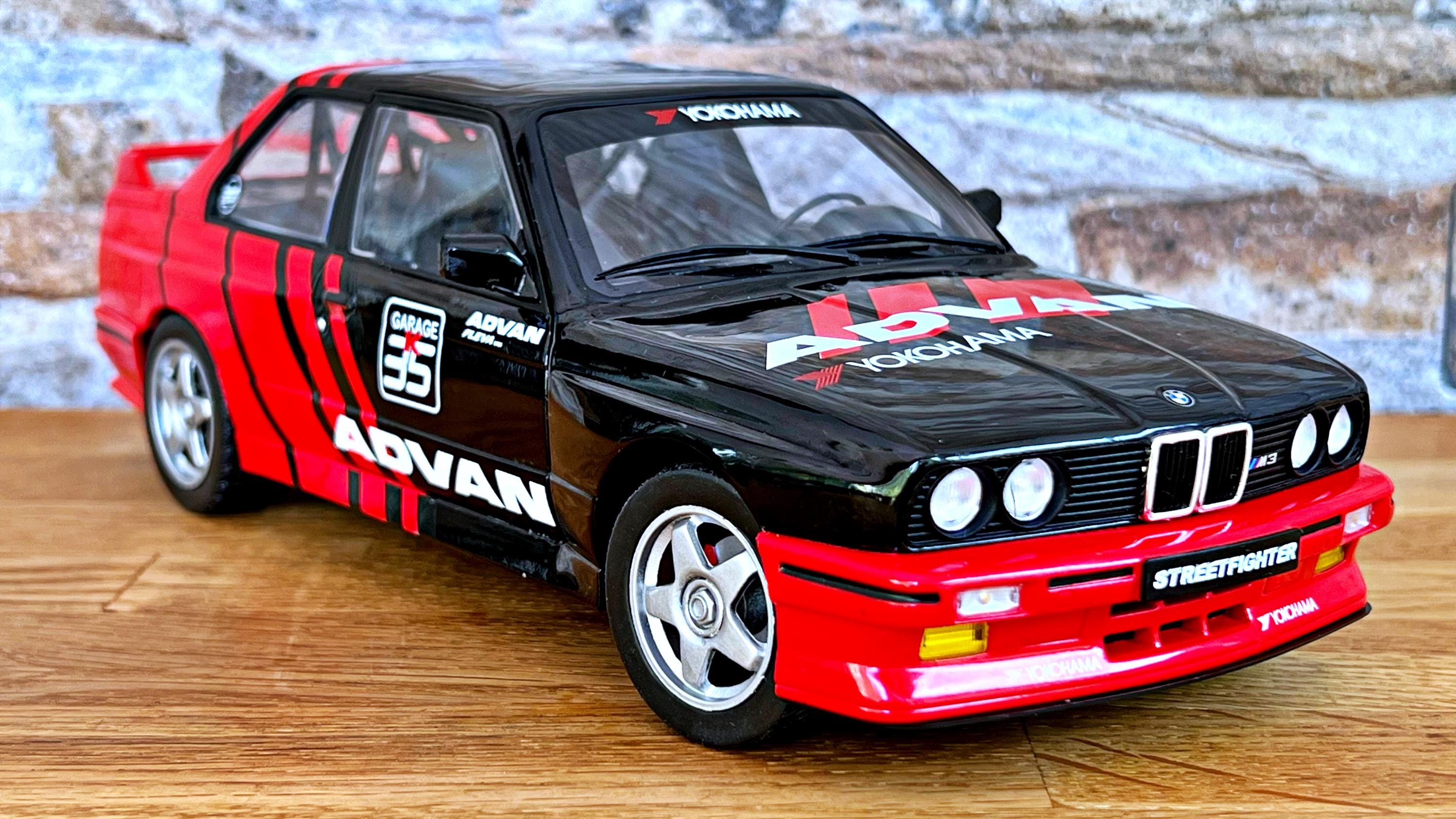 BMW M3 E30 1/18スケールモデルカー BMW E30 M3 | モデルカー | 1/18スケール モデルカー | ダイキャスト